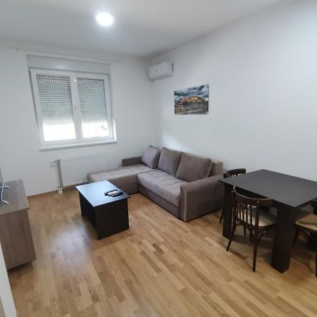 Magi Apartments Νόβι Σαντ Εξωτερικό φωτογραφία